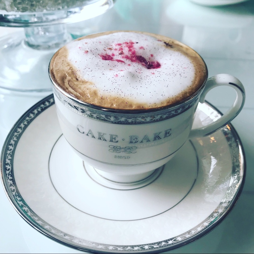 Meet your Posher, Danette